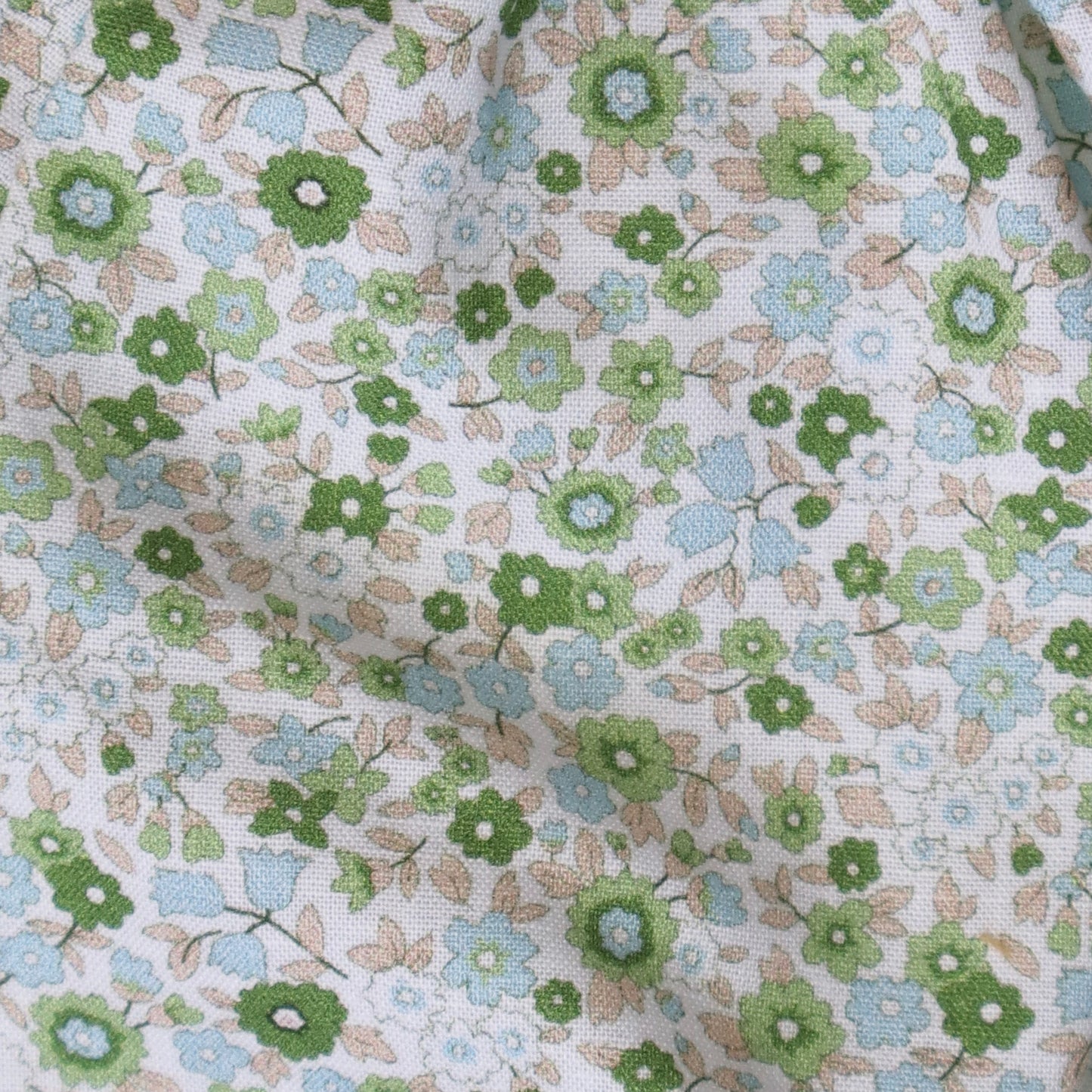Conjunto blue and green flowers